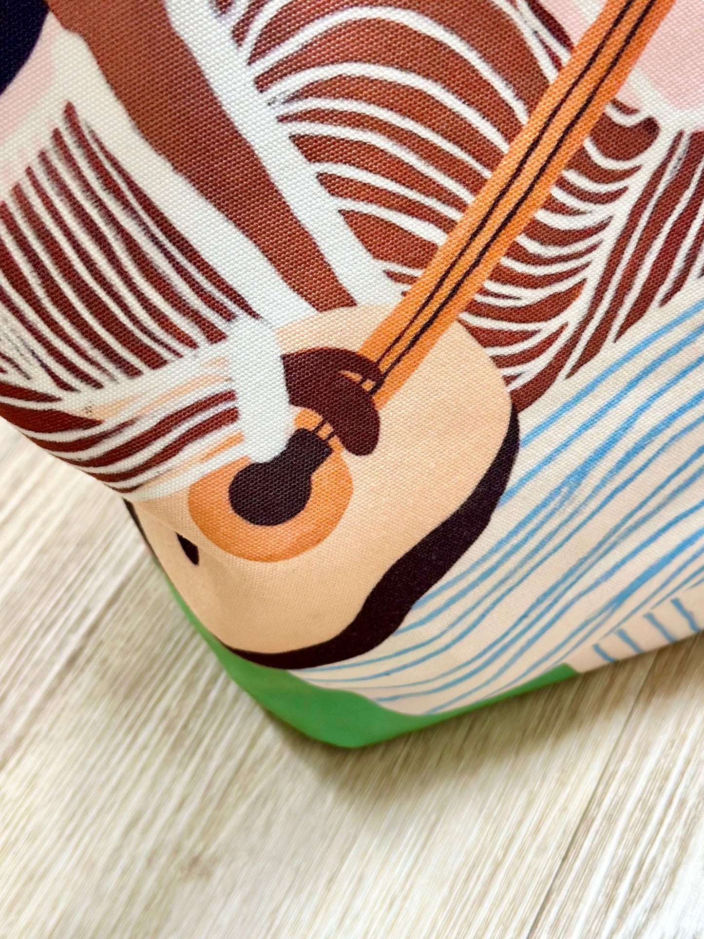 "Ukulele Girl" Tote Tote – Inspired by Hawaii 🌊