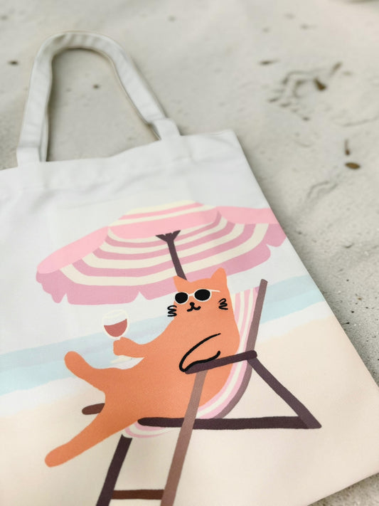 Beach Cat Tote Bag – Hawaii-Inspired Art Tote with Zip Closure