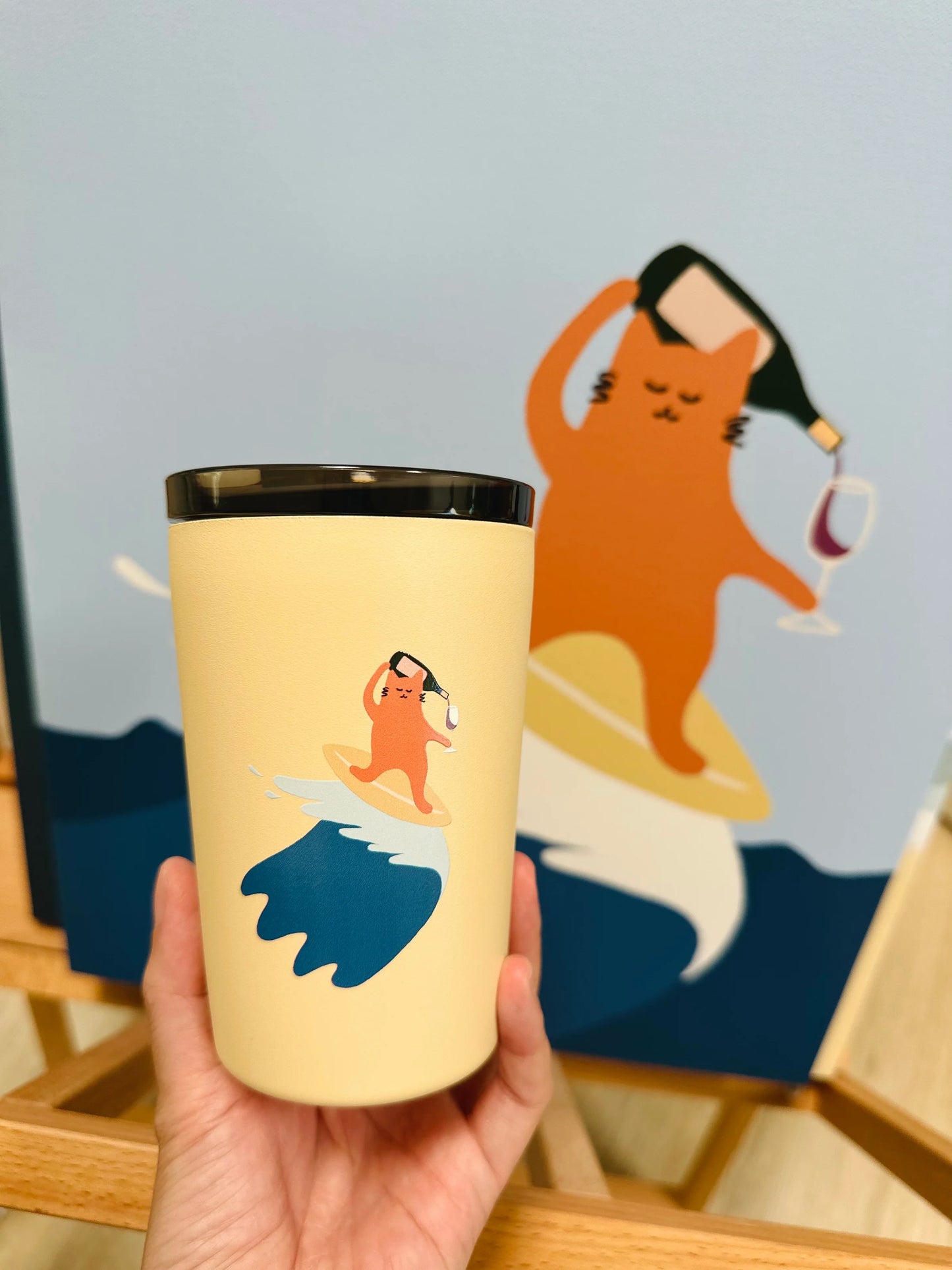 Surfing Cat Insulated Tumbler – Cute Cat Coffee & Tea Cup